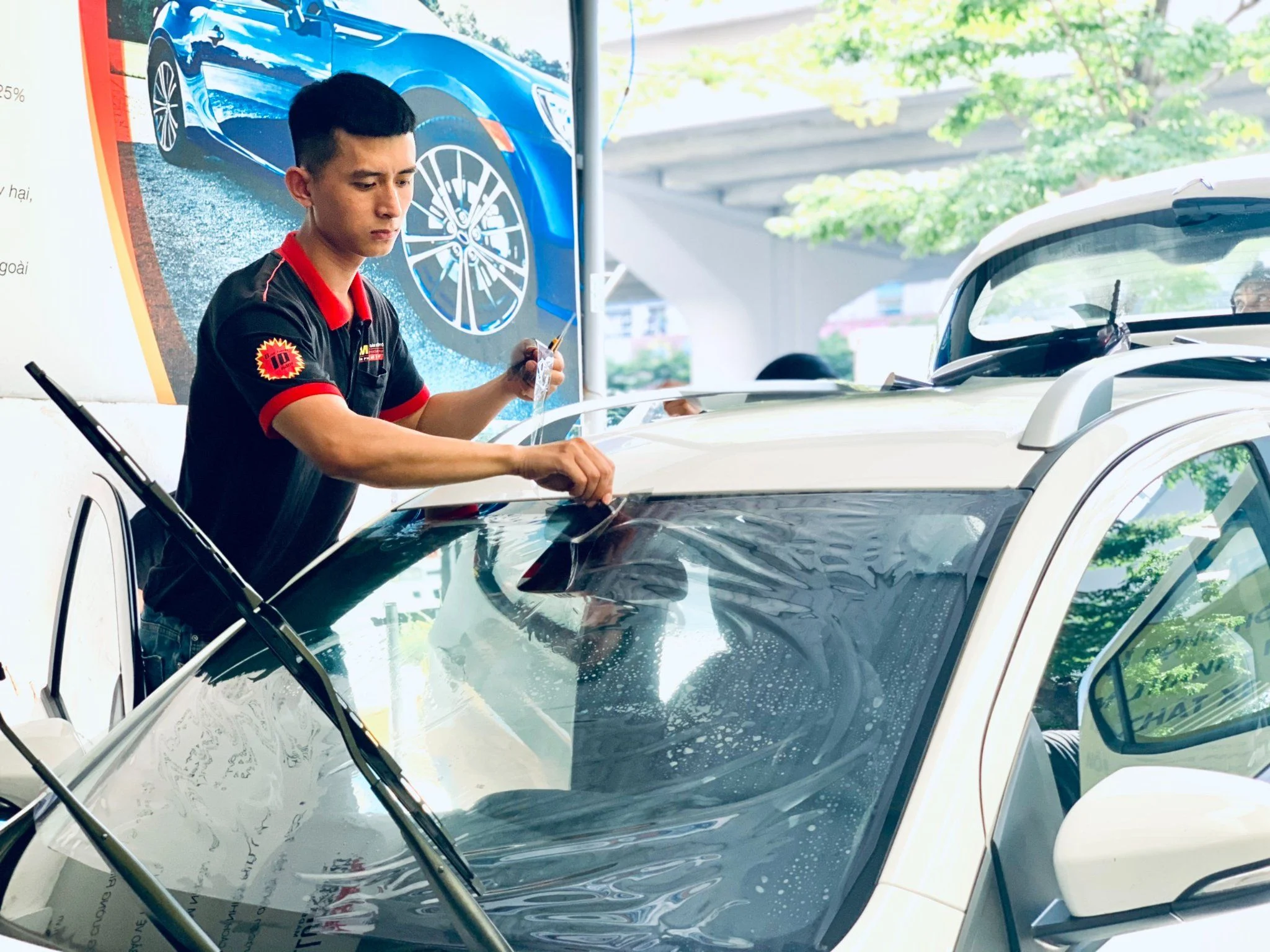 Dán fim cách nhiệt cho chị Mai